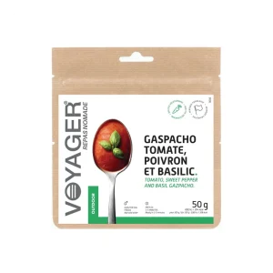 Gazpacho de tomate, pimiento y albahaca